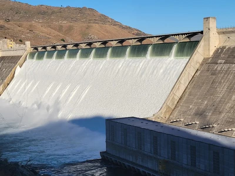 Grand Coulee Dam tourist attraction in Kettle Falls, WA