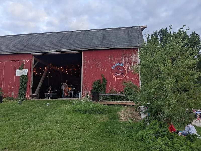 Grassway Organics grocery store in Mequon, WI