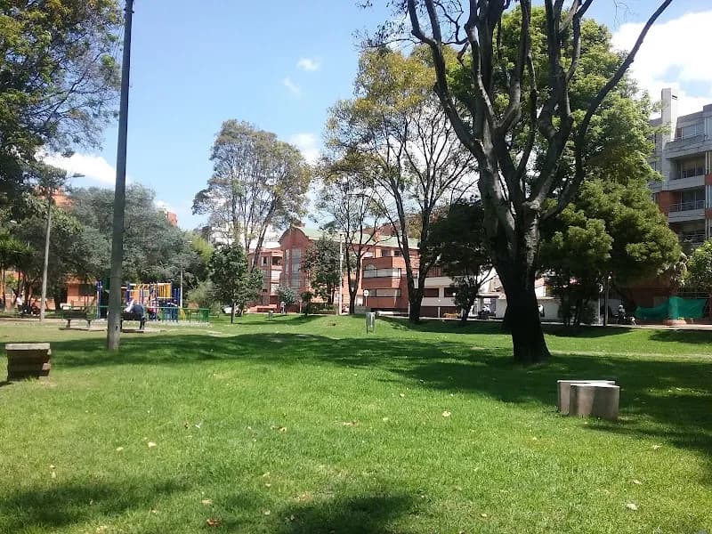 View of Green Zone Barrio El Chico in Barrios Unidos, CD