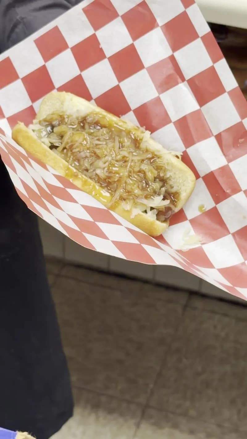 View of Gus's Hot Dogs in Helena, AL