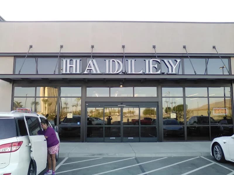 Hadley Fruit Orchards deli in Palm Springs, CA