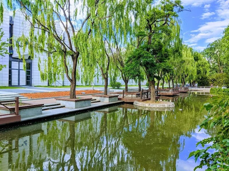 Haidian Park park in Zhongguancun, Beijing