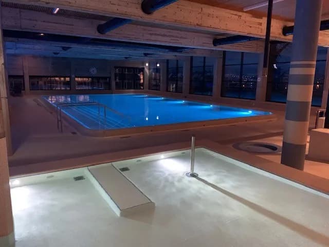 Hallenbad Meilen swimming pool in Meilen, ZH