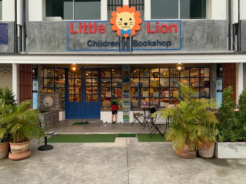 View of Hang Dong Library and Children's Corner in Hang Dong, CM