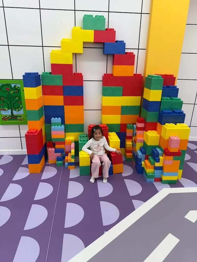 Happy planet indoor playground in Rubí, CT