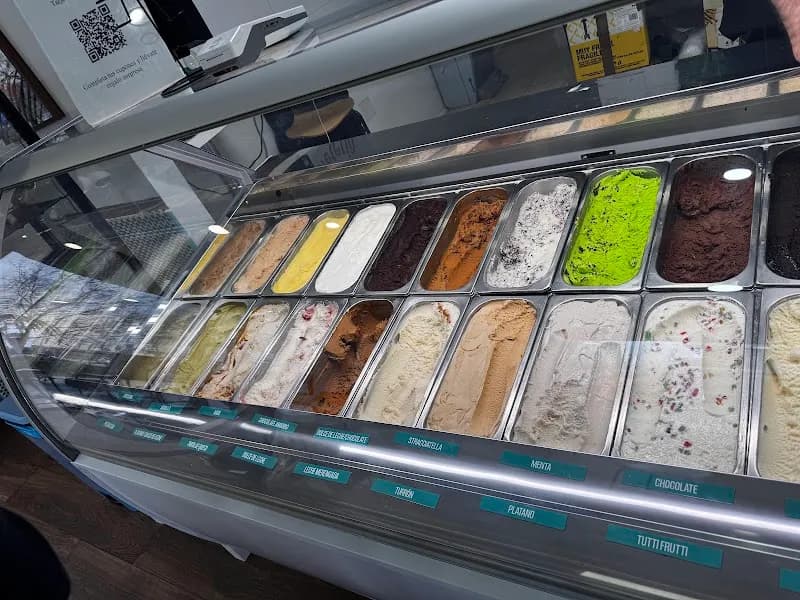 View of Heladería Artesanal Local in Torrejón de Ardoz, Madrid