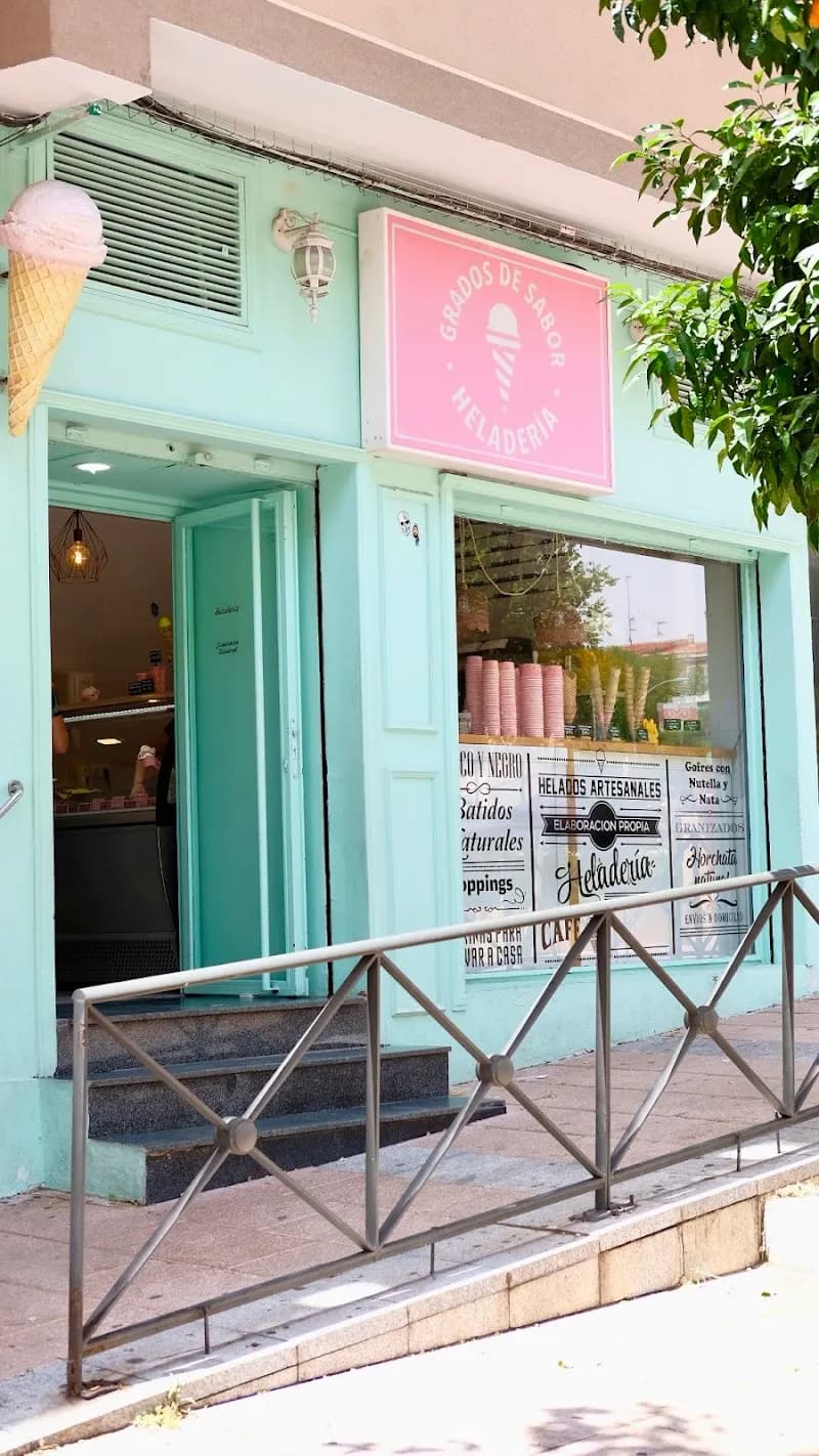 Heladería Artesanal Los Hermanos ice cream in Getafe, Madrid