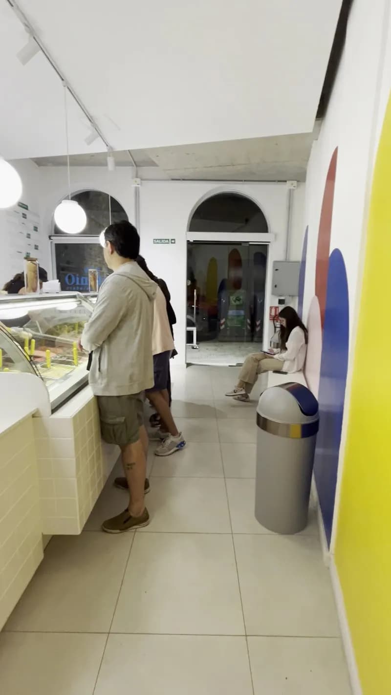 View of Heladería Don Luis in Canelones, CA