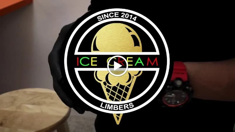 View of Heladería Loíza in Loíza, PR