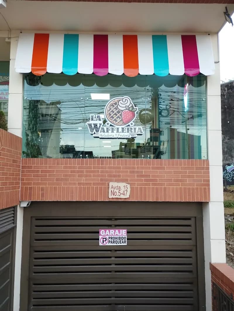 Heladería Local Sabor a Leche ice cream in Zipaquirá, CD