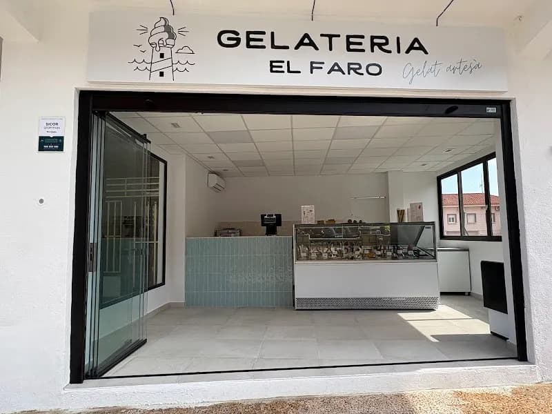 Heladería Marina ice cream in Cullera, V