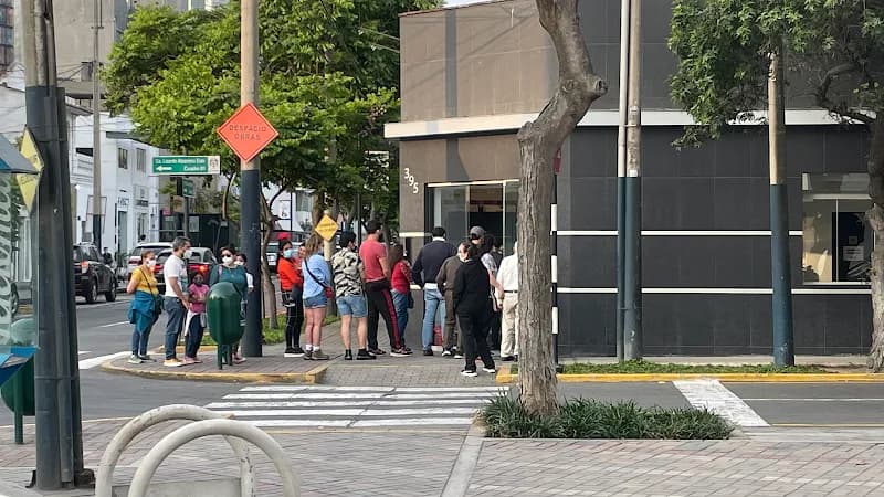View of Helados Magnum in San Isidro, Lima