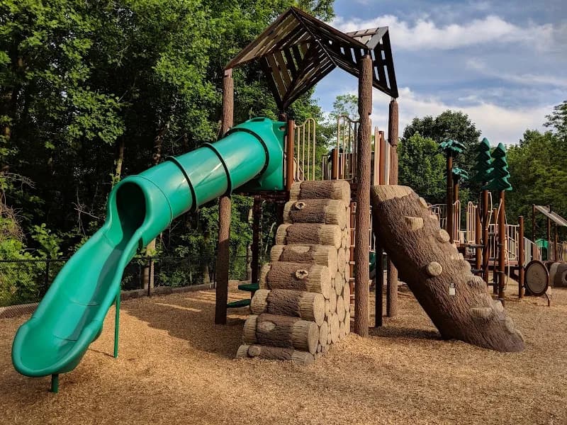 Hidden Pond Nature Center park in Springfield, VA