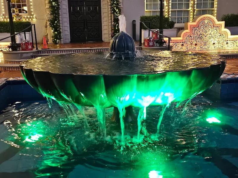 View of Highland Park Town Offices in Highland Park, TX