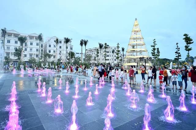 View of Hoà Bình Water Music Square in Go Vap, HCMC