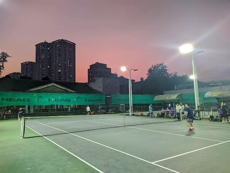 Hoa Lan Swimming Pool swimming in Cầu Giấy, HN