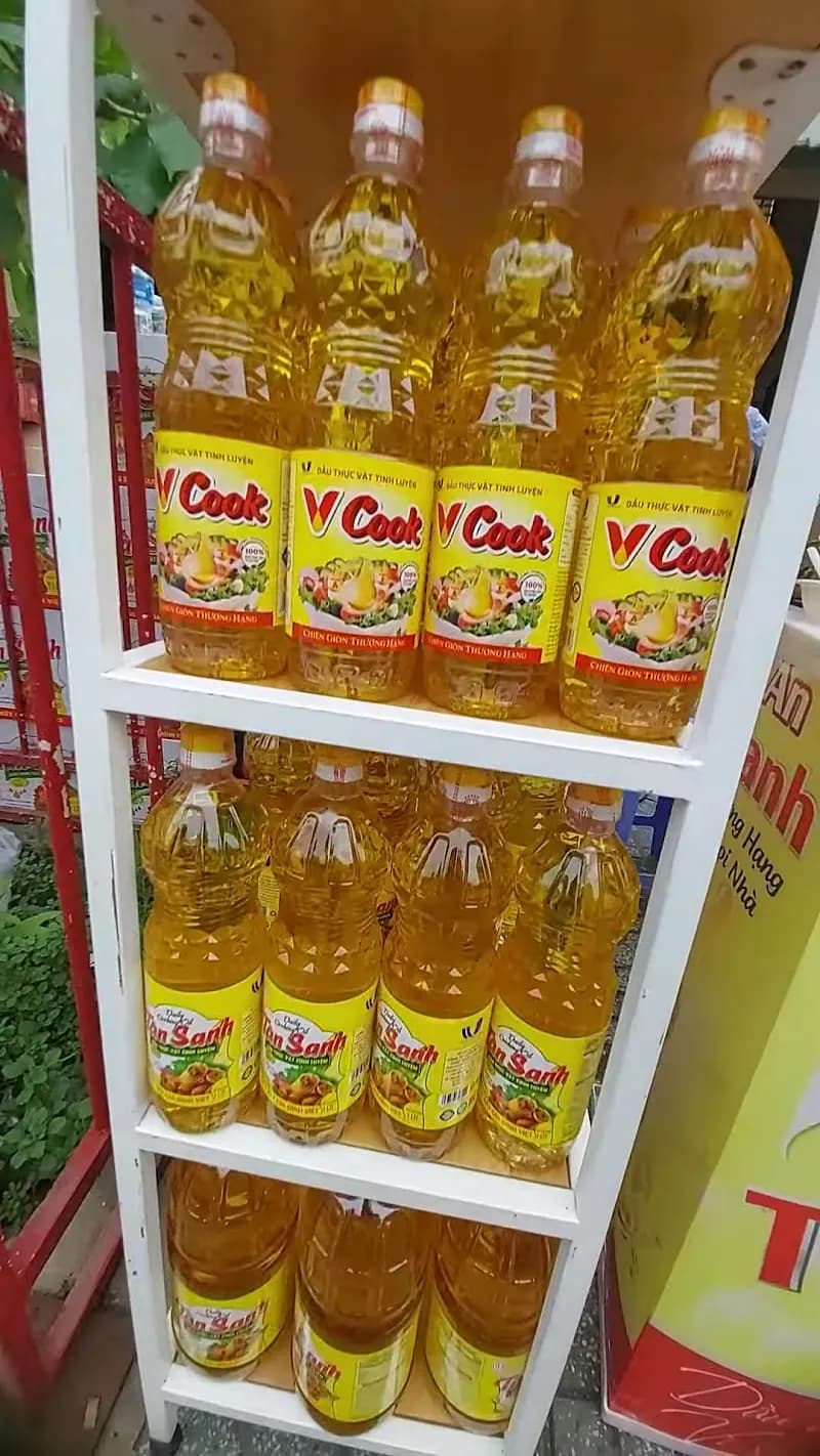 View of Hoc Mon Market Area Cafes in Hoc Mon, HCMC