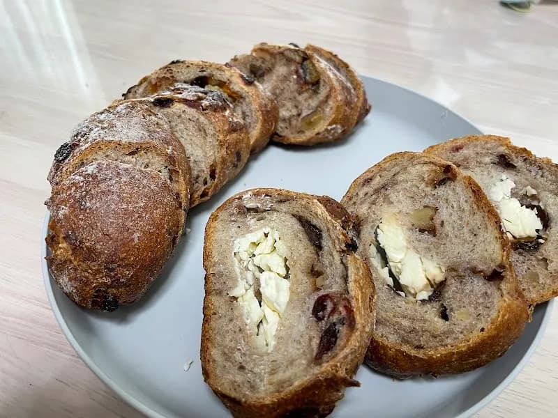 View of Hodogaya Bakery Matsumoto in Hodogaya, Kanagawa