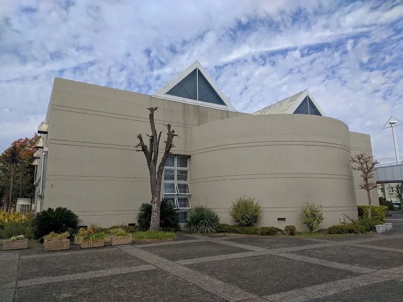 Hodogaya Community Center community center in Hodogaya, Kanagawa