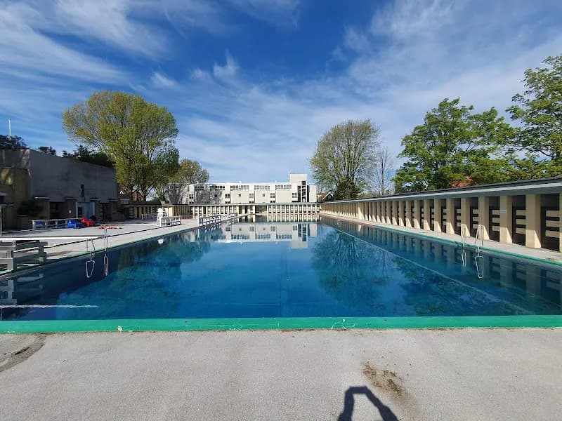 Houtvaart swimming pool swimming pool in Haarlem, NH