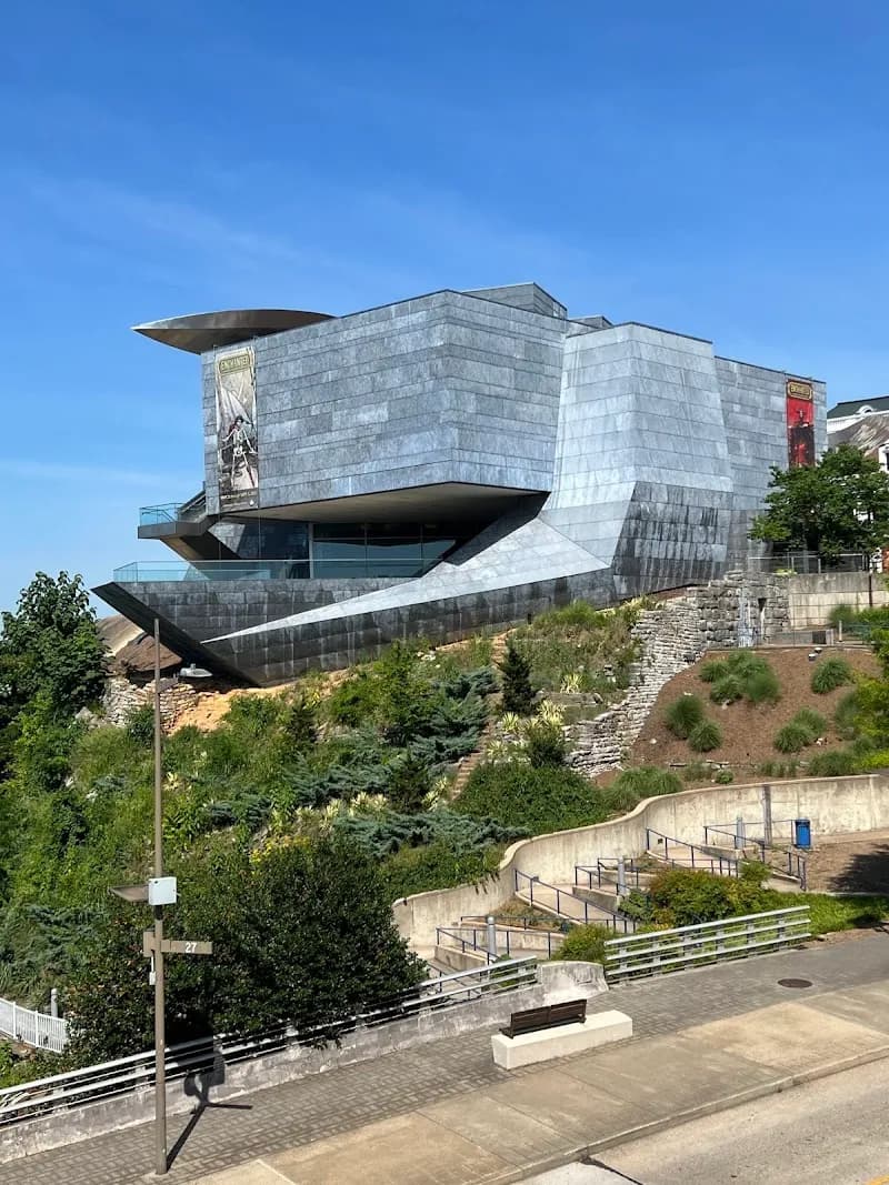 View of Hunter Museum of American Art in Chattanooga, TN