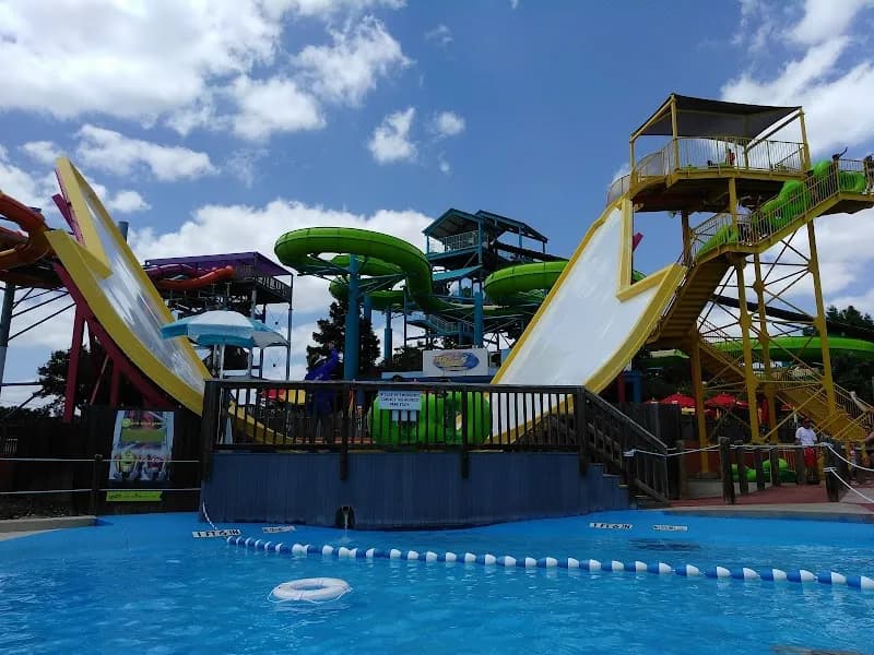 View of Hurricane Harbor Arlington in Burleson, TX