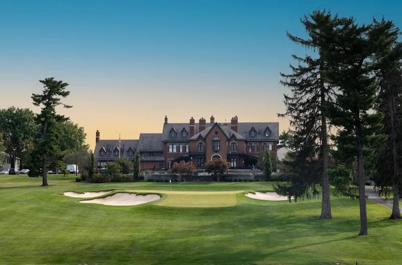 View of Hurstbourne Country Club in St. Matthews, KY