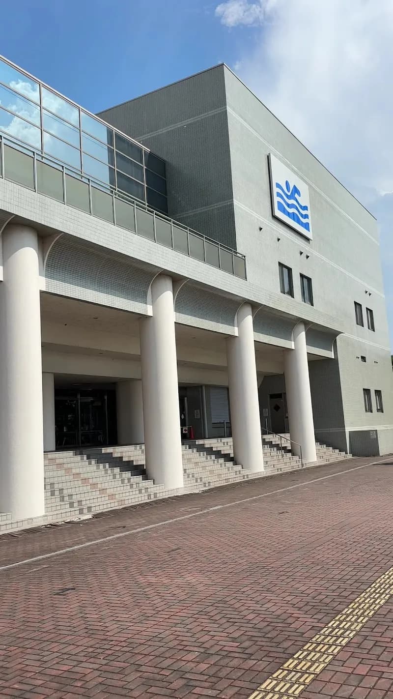 View of Ibaraki Municipal Nishigawara Citizen Swimming Pool in Ibaraki, Osaka