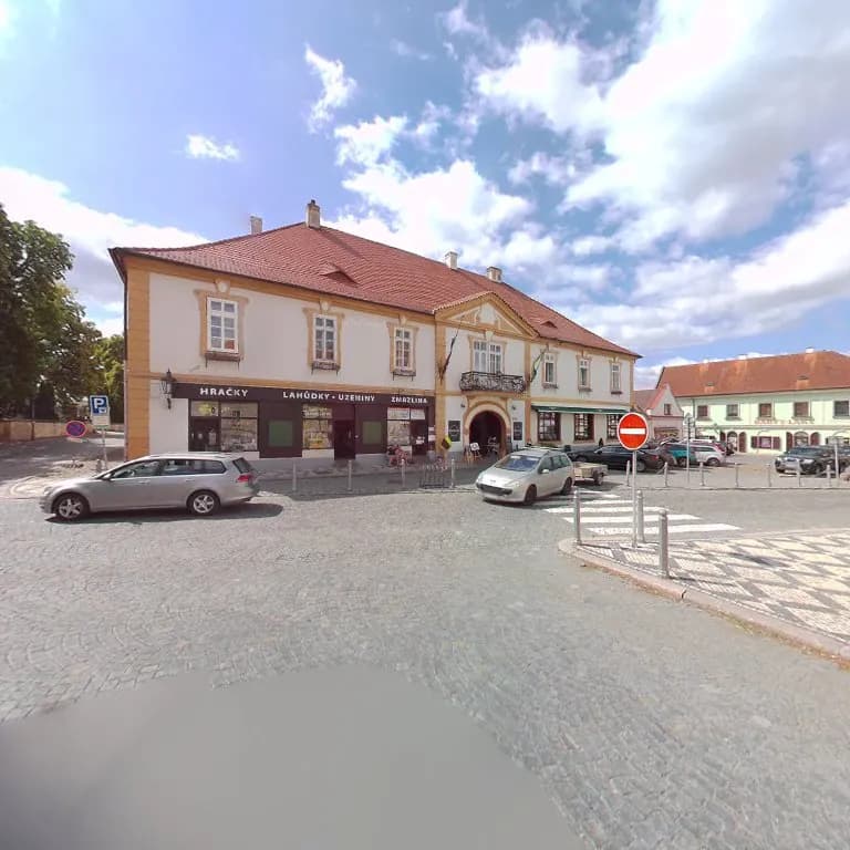 View of Ice Cream Shop Slunečnice in Brandýs nad Labem, CZ
