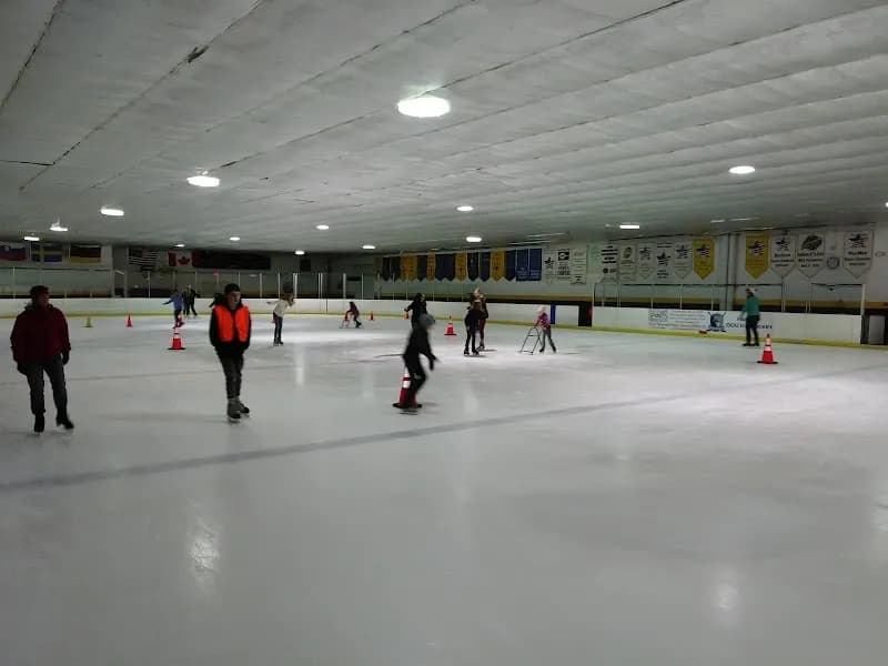Iceland Family Skating Center ice skating rink in Virginia Beach, VA