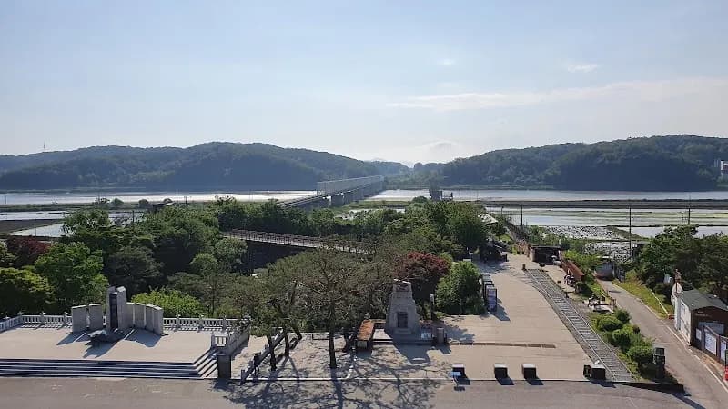 Imjingak Pyeonghwa Nuri Park park in Paju, GG