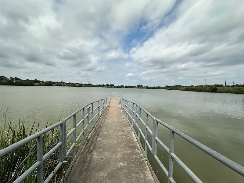 Independence Park park in Missouri City, TX