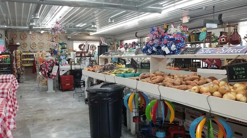 View of Ingram's Farmers Market in Millbrook, AL
