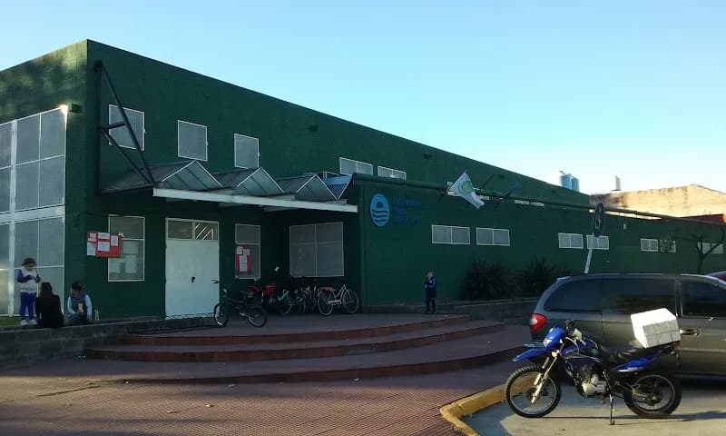 View of Integral Municipal Swim Center West Florida in Vicente López, BA