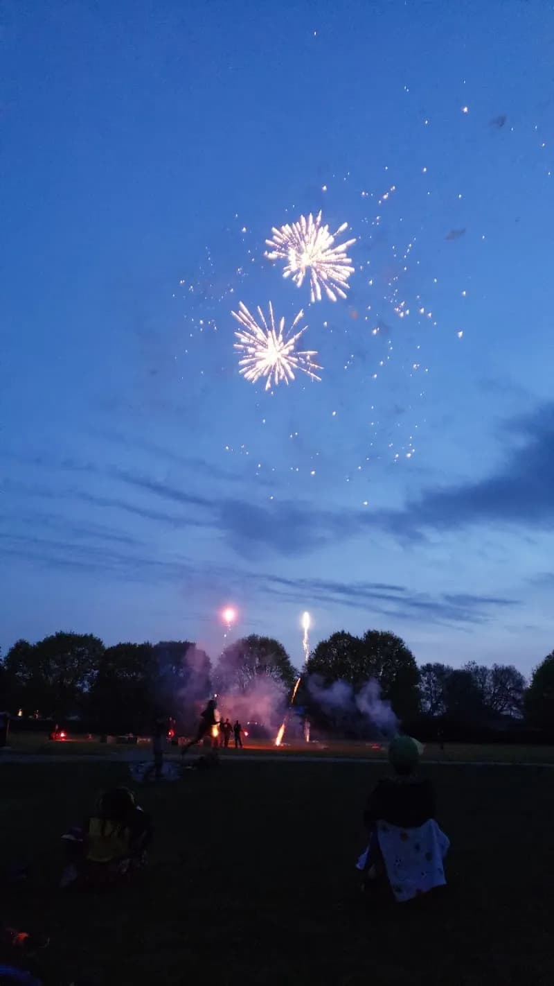 Iroquois Park park in Oakville, ON