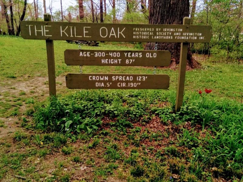 Irvington Historic District neighborhood in Irvington, IN