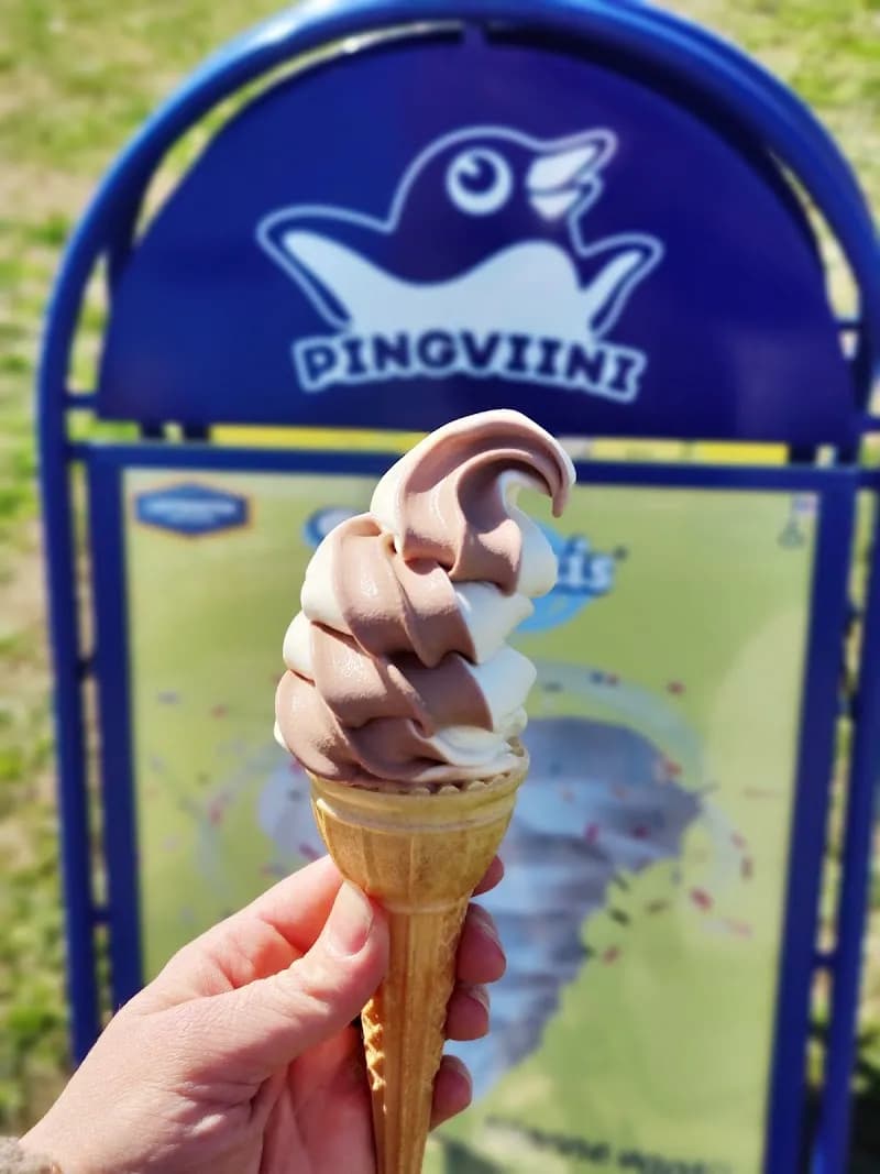 Järvenpään Rantapuiston jäätelökioski ice cream shop in Järvenpää, Uusimaa