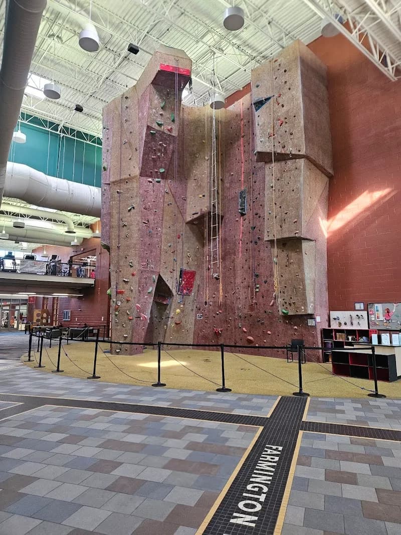 View of Jack E. Kirksey Livonia Community Recreation Center in Livonia, MI