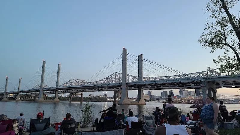 View of Jeffersonville Township Public Library in Jeffersonville, IN
