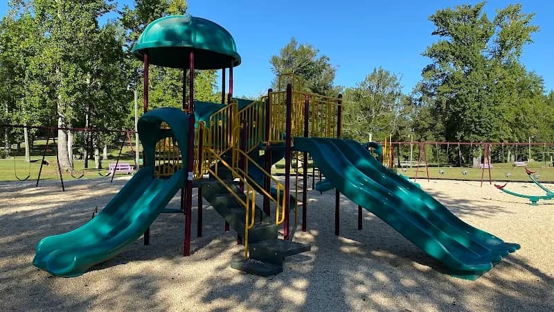 View of Jemison City Park in Jemison, AL