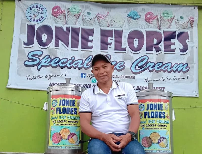 View of Joeline's Ice Cream and Bakery Capitol in Capitol, CV