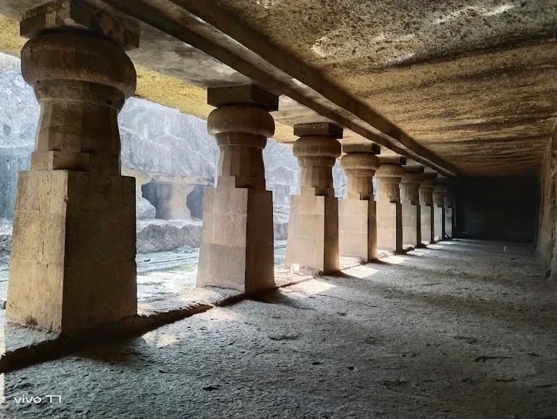 Jogeshwari Caves hindu temple in Andheri, MH