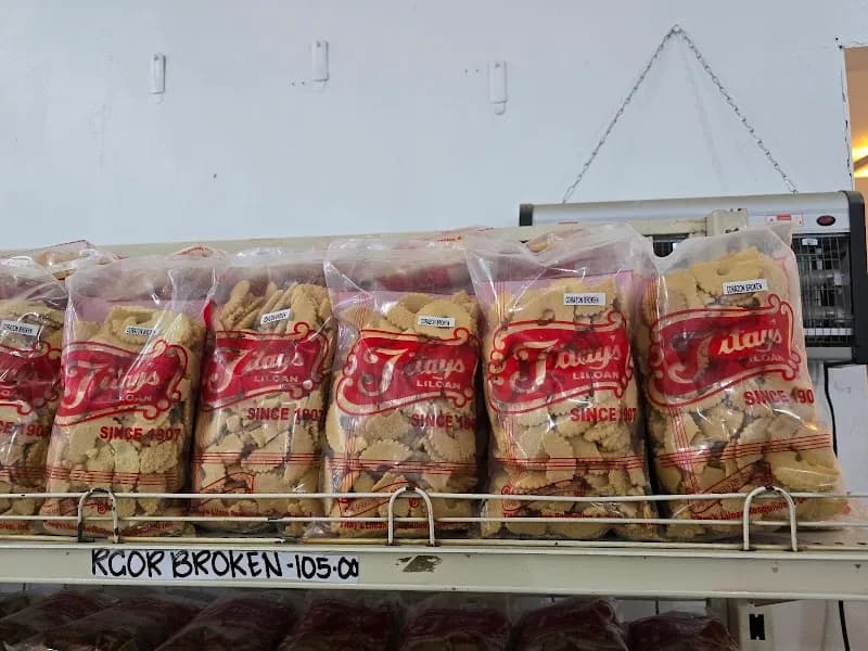 View of JT's Family Bakery & Cafe in Liloan, CV