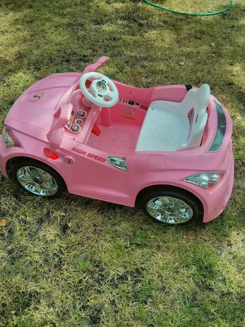 View of Karingal Reserve in Bentleigh, VIC