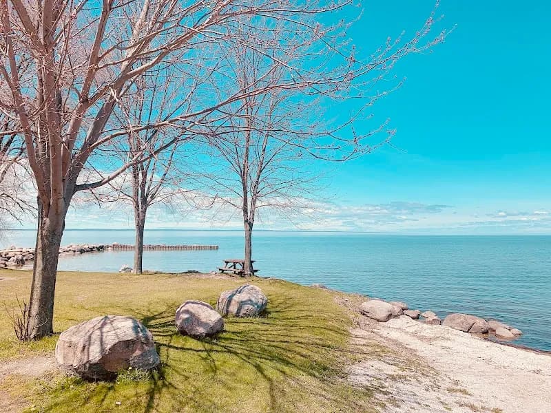 Keswick Beach Park beach in Georgina, ON