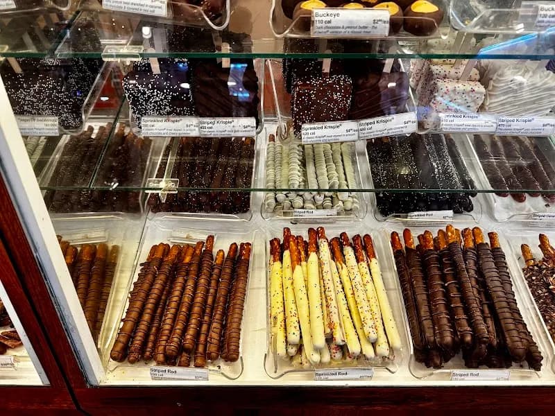 View of Kilwins Ice Cream - Chocolate - Fudge in Charleston, SC