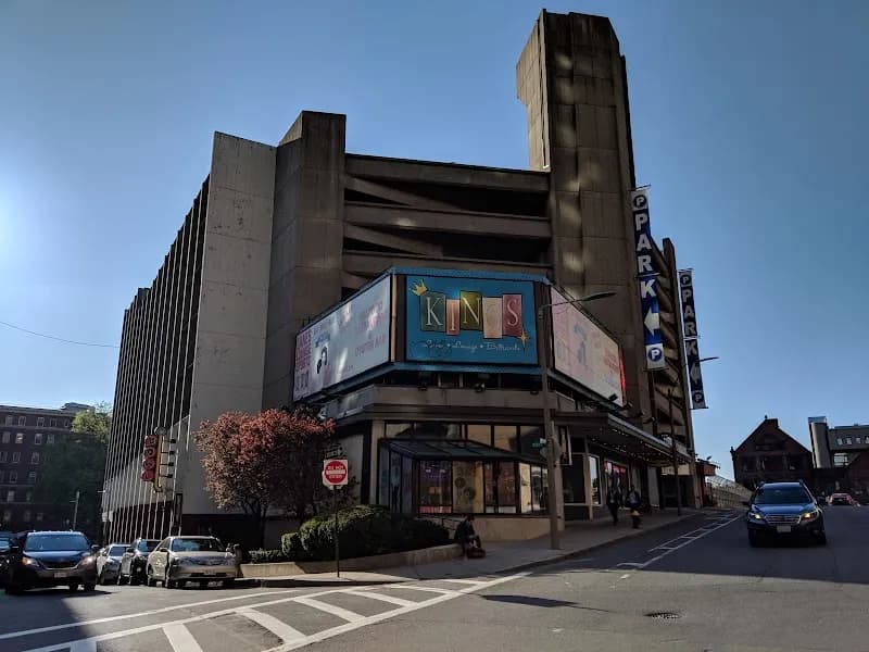 Kings Dining & Entertainment restaurant in Boston, MA