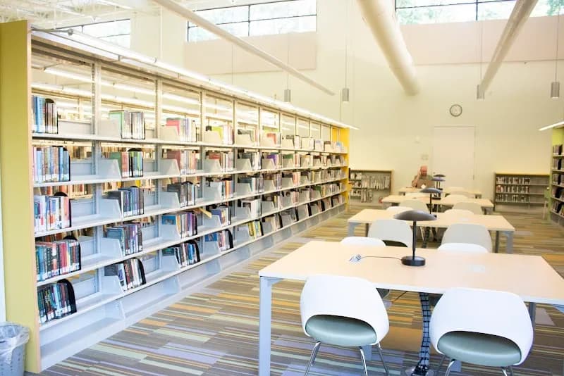 Kingwood Branch Library library in Kingwood, TX