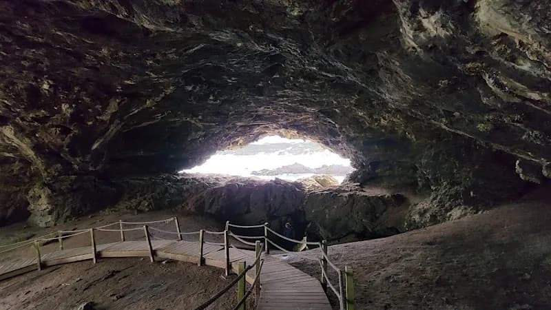 View of Klipgat Caves in Hermanus, WC
