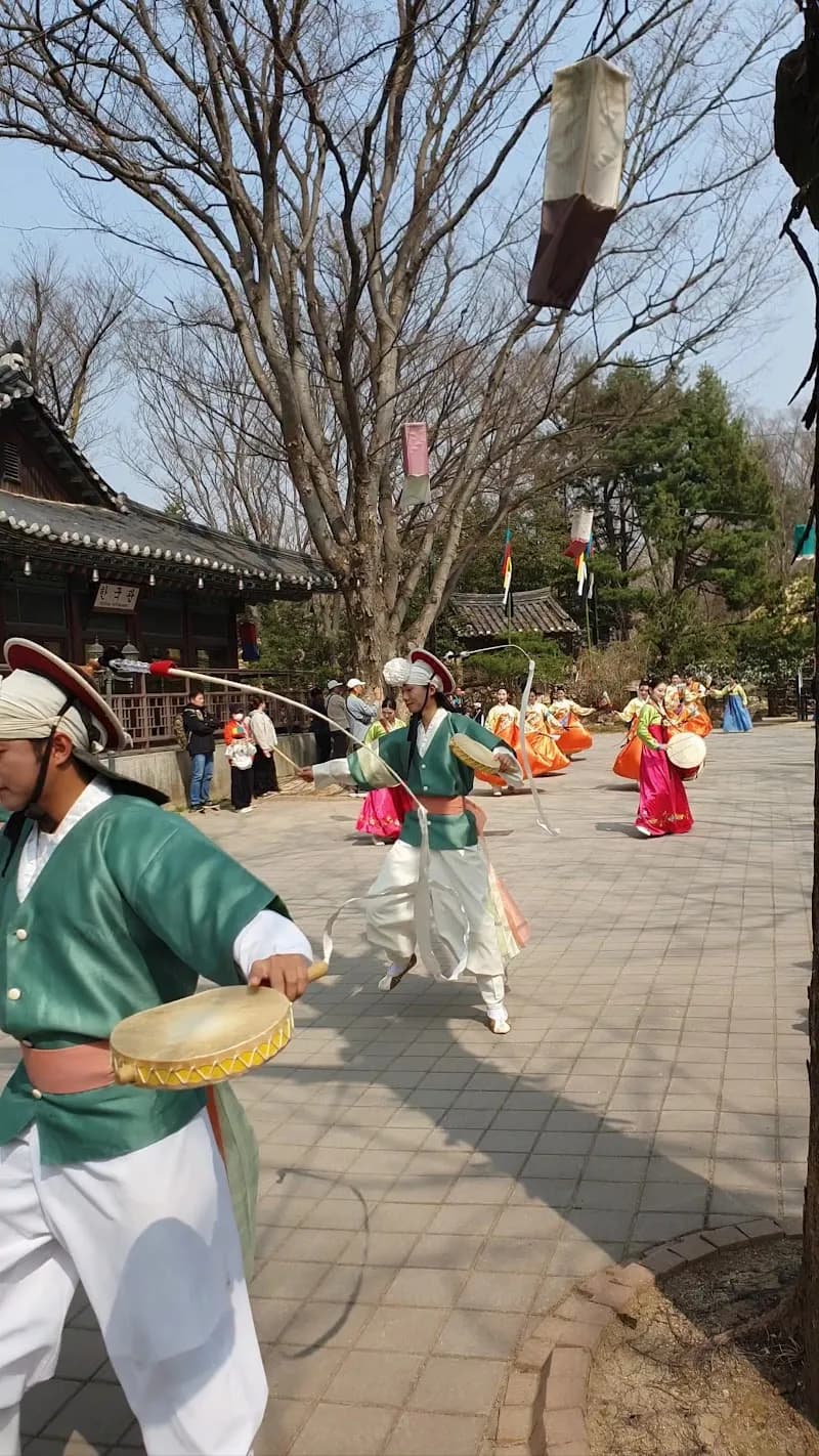 View of Korean Folk Village in Yongin, GG